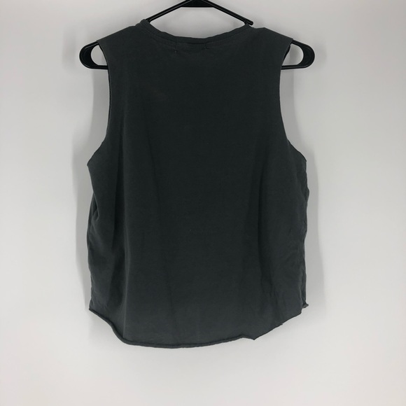 Muscle Tank - Picture 2 of 4